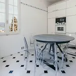 The Queen's - Candela Appartement