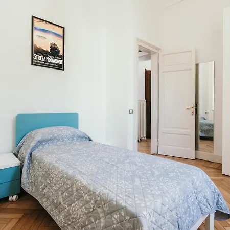 The Queen's - Candela Apartment *