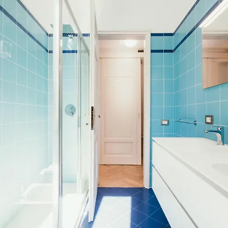 The Queen's - Candela Apartment