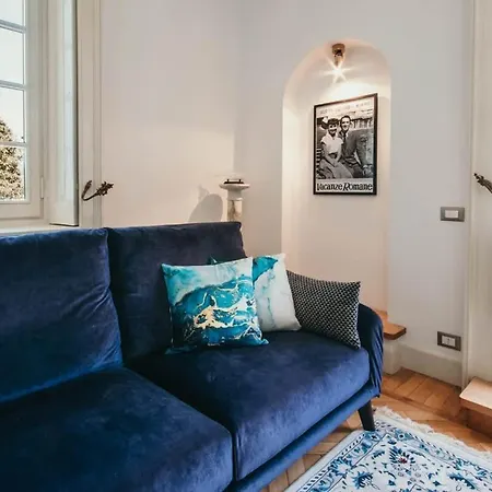 Apartment The Queen's - Candela Stresa