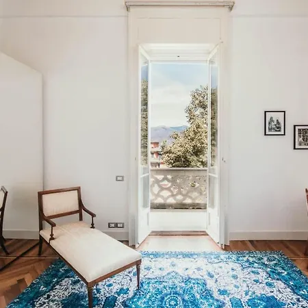 The Queen's - Candela Apartment Stresa